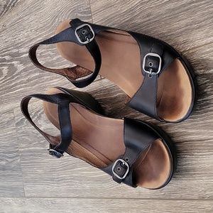 Dansko black wedge sandal with adjustable buckles